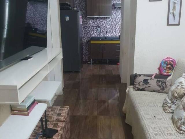 #77 - Apartamento para Venda em Osasco - SP